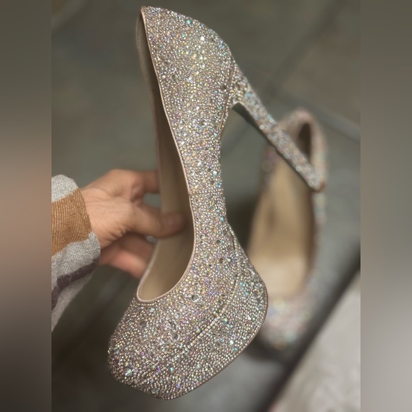Betsey Johnson Crystal Heels US 8.5 - Picture 5 of 14
